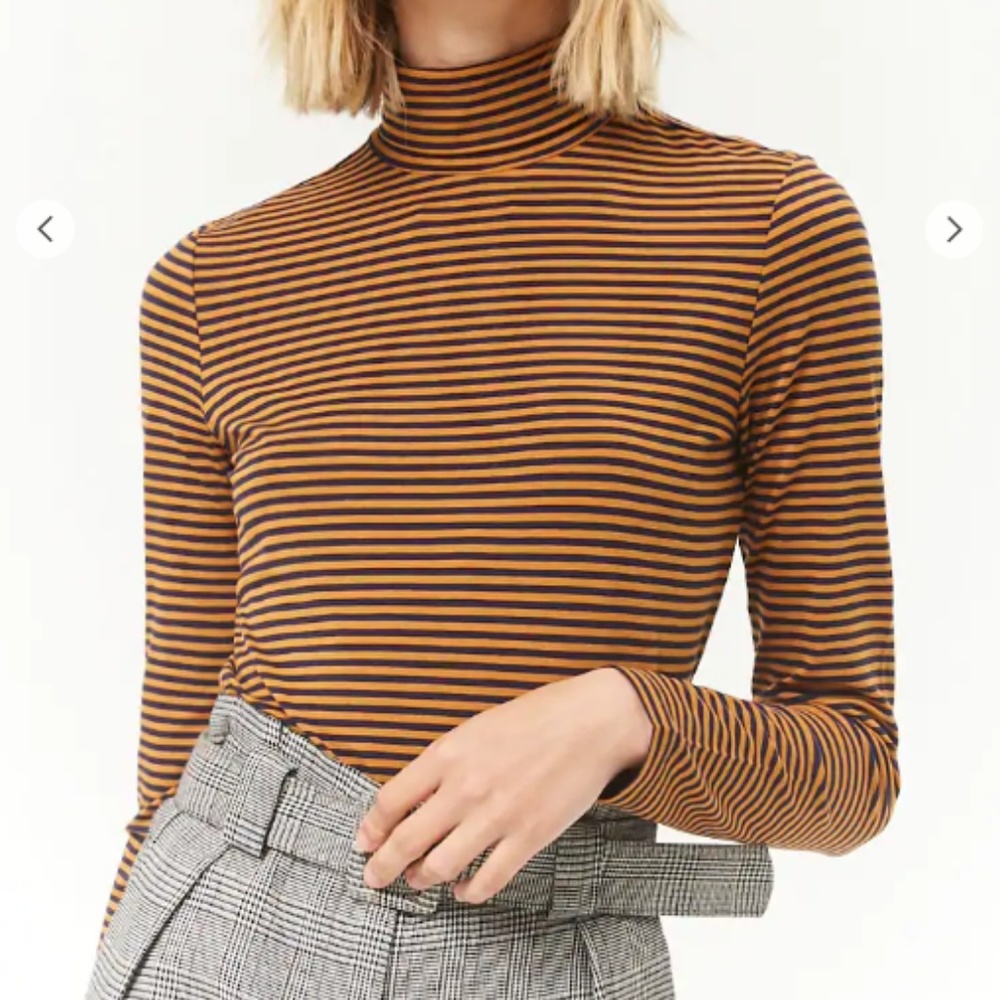 Yellow/Navy striped crop top